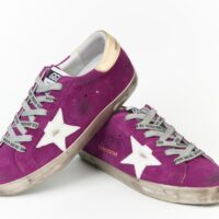 ფერადი გოლდენ გუსი