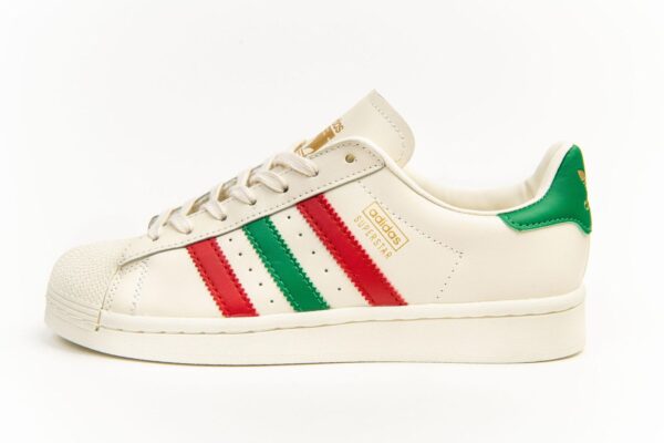 219sku adidas superstar