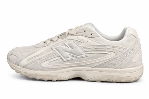 4496a967-e8a3-487a-a5cc-03b17956d56f New Balance 204L - Grey Color