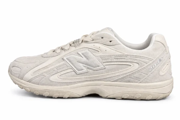 4496a967-e8a3-487a-a5cc-03b17956d56f New Balance 204L - Grey Color