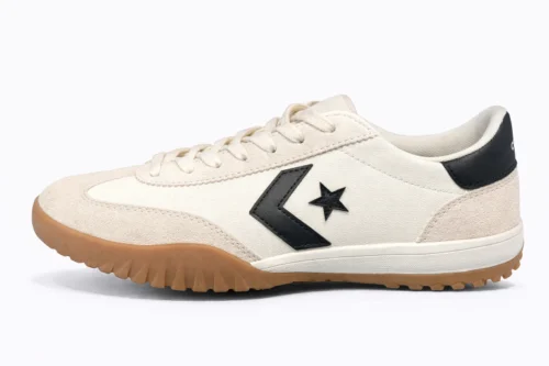 6b38aedd-6360-4c3d-ad1f-9741c9651bad Converse Shoes