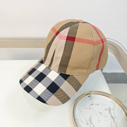 fc79fc5a-c8c5-4591-a005-c6a5419a1d40 Burberry Cap