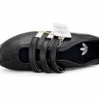 Adidas -sneaker Chinese Design