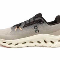 On Running Shoes - Sneakers