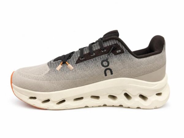 On Running Shoes - Sneakers