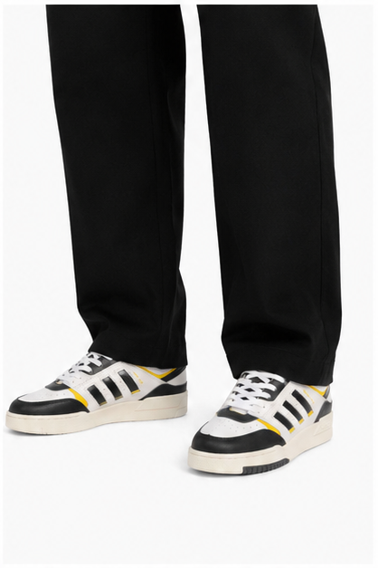 model_03_on_foot Adidas