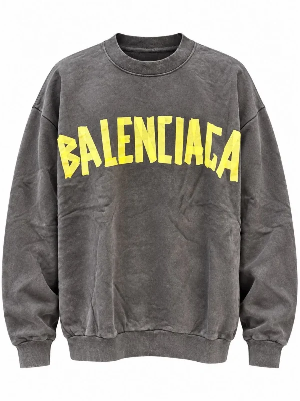Balenciaga ნაცრისფერი ზედა Balenciaga ნაცრისფერი ზედა