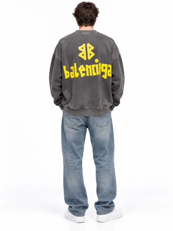 Balenciaga ნაცრისფერი ზედა Balenciaga ნაცრისფერი ზედა
