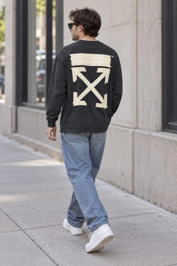 Off White მამაკაცის ზედა Off White მამაკაცის ზედა