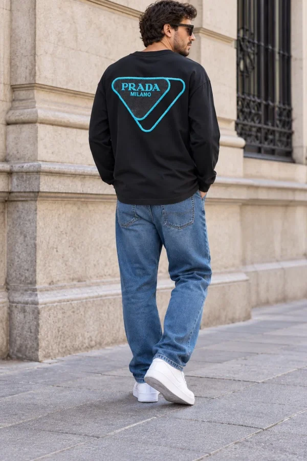 Prada შავი ლურჯი ლოგოთი Prada შავი ლურჯი ლოგოთი