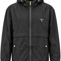 Prada შავი პლაშოვკა Prada შავი პლაშოვკა