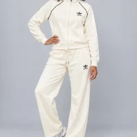 Adidas ბეჟი სპორტული ორეული Adidas ბეჟი სპორტული ორეული